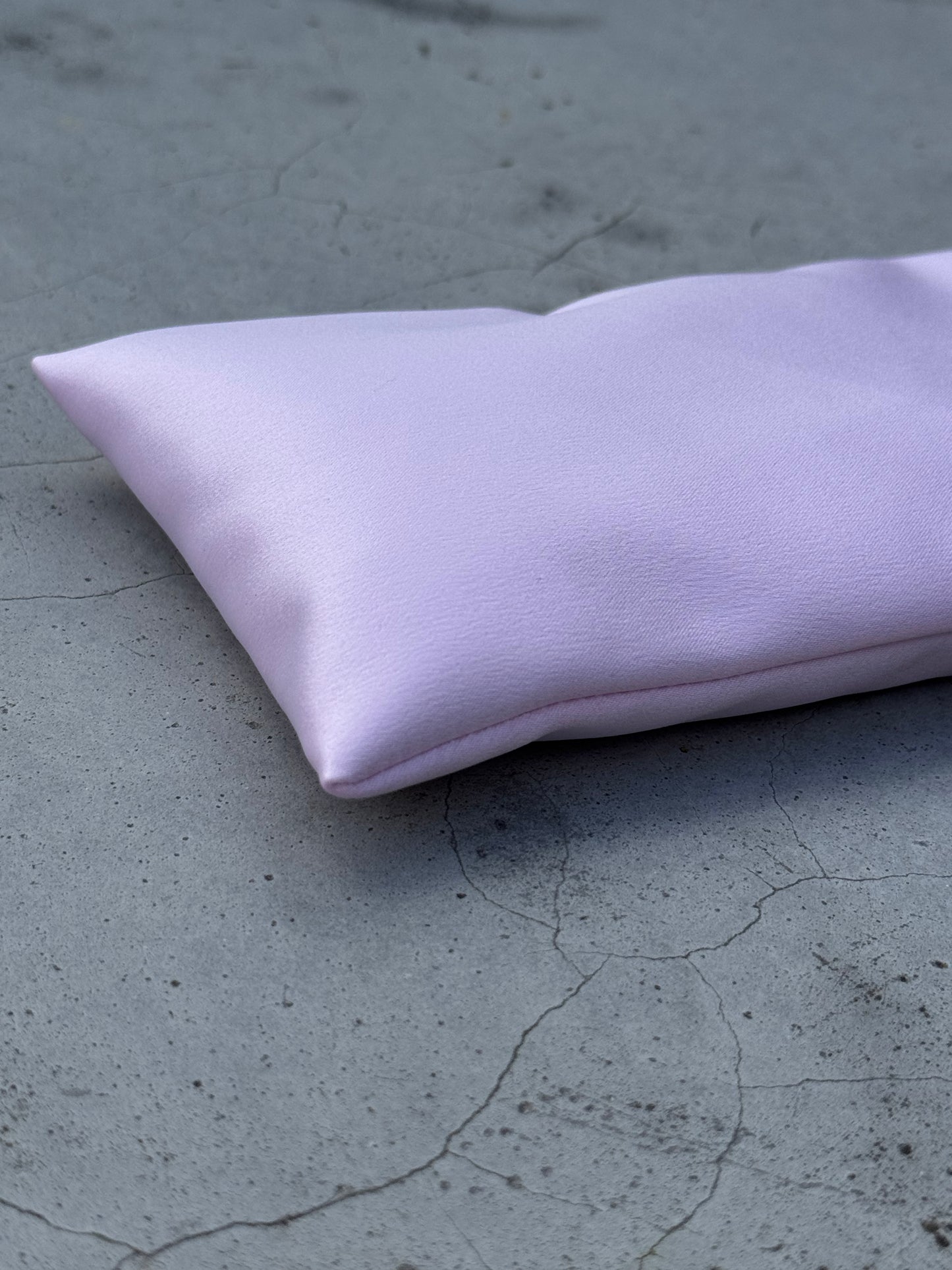 Aromatherapy Eye Pillow Silky Pink