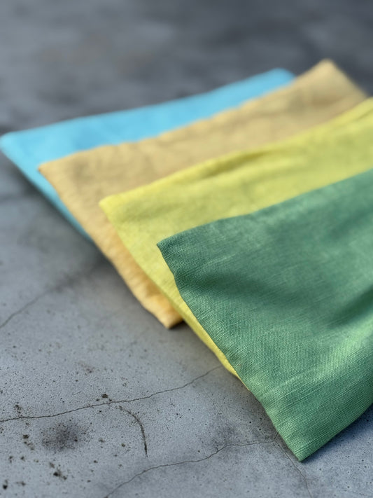 Eye pillows to borrow